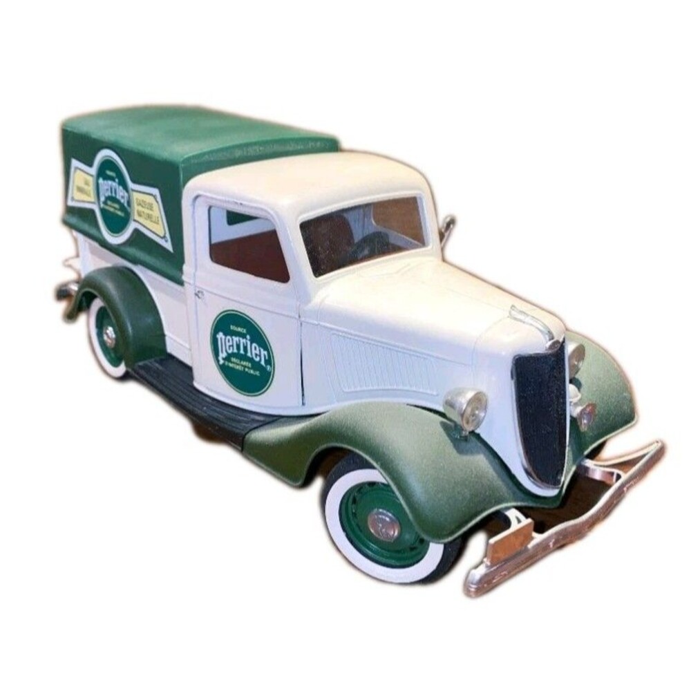 Solido Ford 1:20 Publicitaire Ref. 8010 Perrier Water Diecast Car #BXU